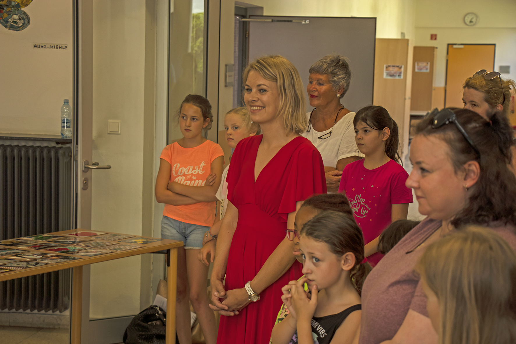 Stadträtin Mayr freute sich über die gelungene Initiative in den städtischen Volksschulen.