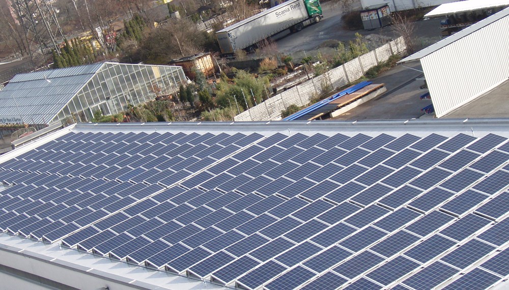 Photovoltaikanlagen sind eine von vielen Möglichkeiten für den Einsatz von erneuerbarer Energie.