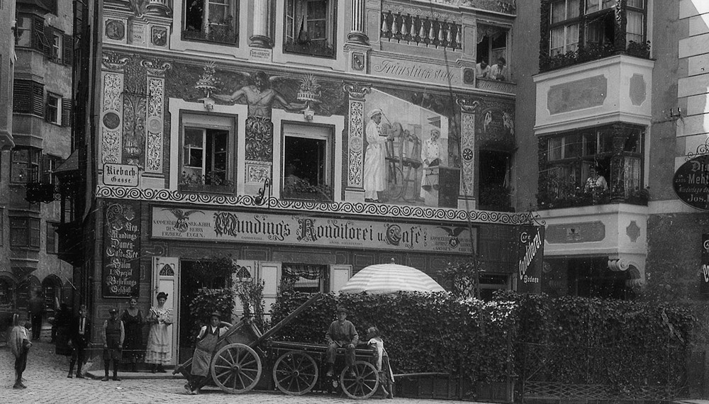 Die Konditorei und das Kaffeehaus Munding in der Kiebachgasse um 1910.