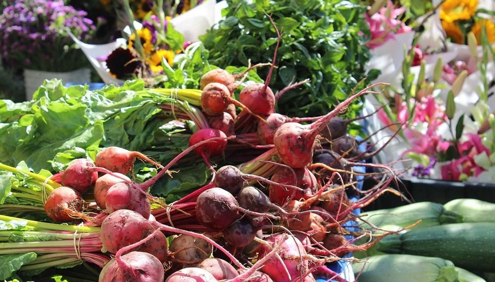 Kommenden Donnerstag werden beim „Bauernmarkt am Inn“ wieder regionale Produkte verkauft.