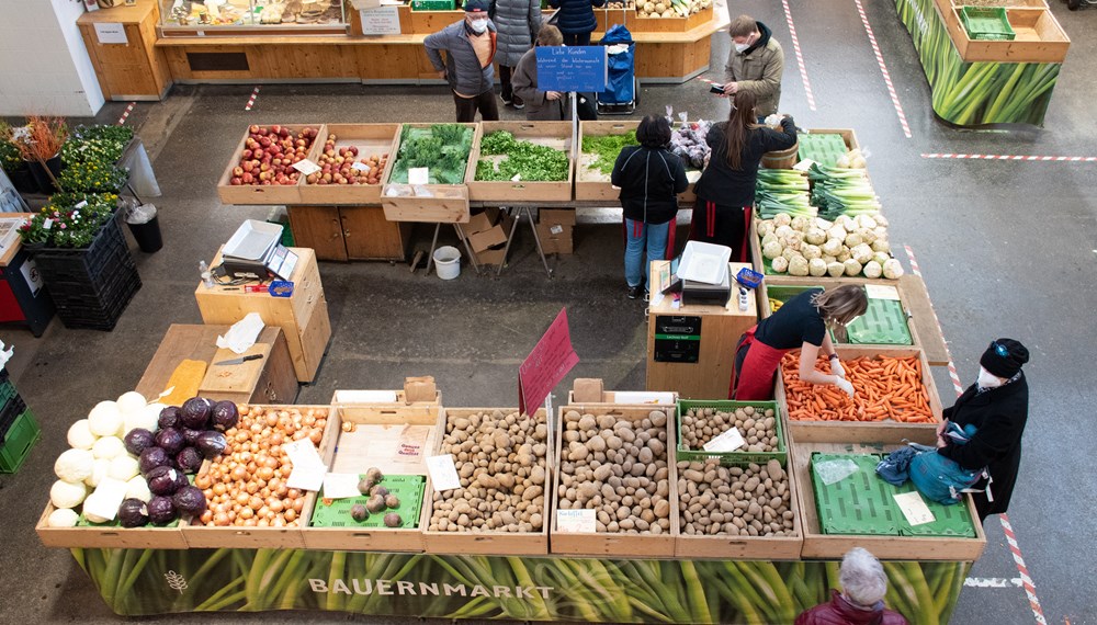 Die Markthalle spielt als Nahversorgerin in zentraler Lage eine besondere Rolle im städtischen Ernährungskreislauf.