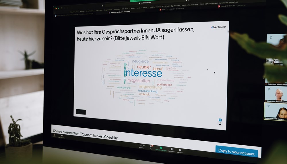 Insgesamt über 300 Personen beteiligten sich bisher ideenreich und konstruktiv an den Frühjahrs-Workshops zur „Kulturstrategie 2030“. Bis 8. Juni ist die Anmeldung zum Themen-Workshop „Bildung und Gesellschaft“ möglich.