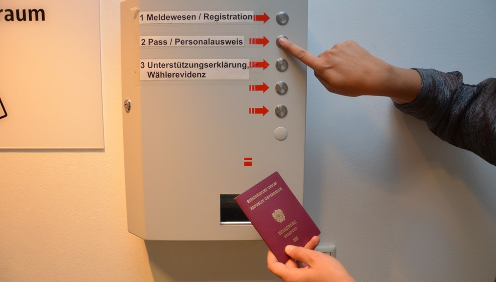Das Amt für Melde- und Einwohnerwesen, Passangelegenheiten bietet erweiterte Öffnungszeiten an, um den zu erwartenden Andrang bestmöglich bewältigen zu können.