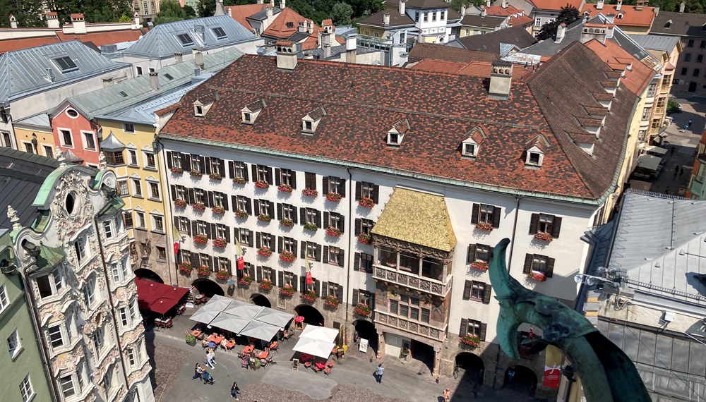 Arbeiten mit Kunst und Kultur im Blick.