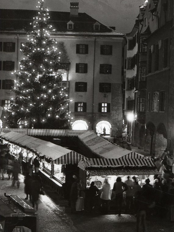 Der „klassische“ Christkindlmarkt in der Innsbrucker Altstadt, 1983.