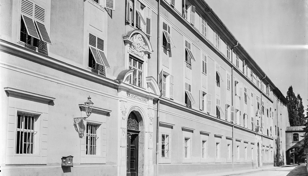 Ehemalige Statthalterei Innsbruck, Herrengasse 1.