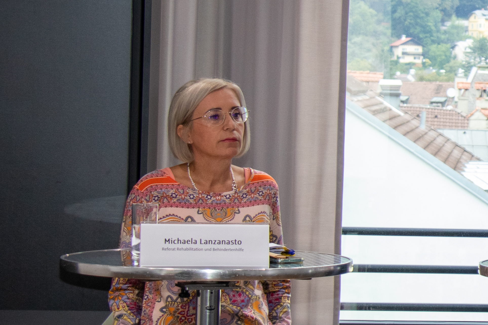 Referatsleiterin Michaela Lanzanasto