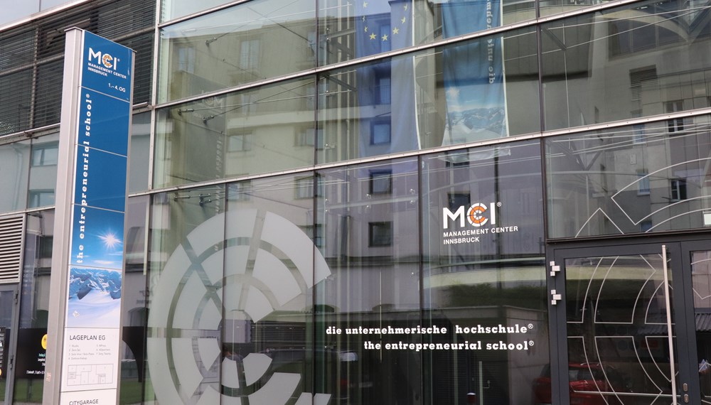 Die unternehmerische Hochschule, Management Center Innsbruck (MCI) steht vor einem Neubau.