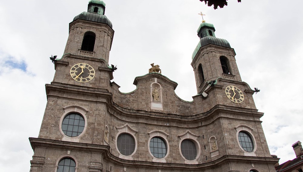 Vom Nordturm des Doms zu St. Jakob erklingen von 6. bis 8. Dezember wieder das Friedensglockenspiel.