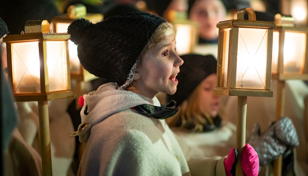 Sorgt für leuchtende Augen bei Kindern und Erwachsenen: Der Christkindleinzug am 18. Dezember in der Innsbrucker Innenstadt ist eine liebgewonnene Tradition.