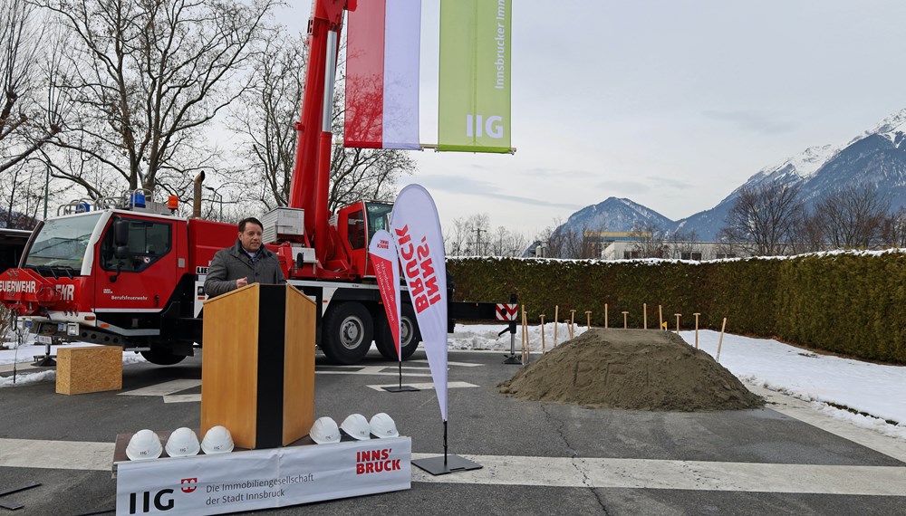 IIG-Geschäftsführer Franz Danler freut sich, pünktlich mit den Bauarbeiten beginnen zu können.