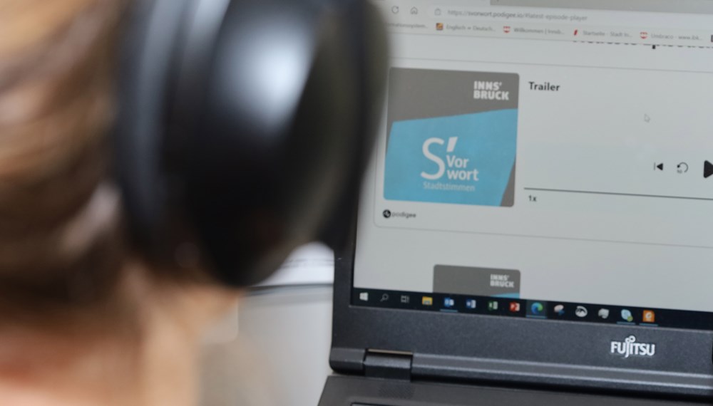 Der neue städtische Audiokanal „Stadtstimmen“ mit den Podcasts „Archivwürdig“ und „S’Vorwort“ macht Kultur hörbar.