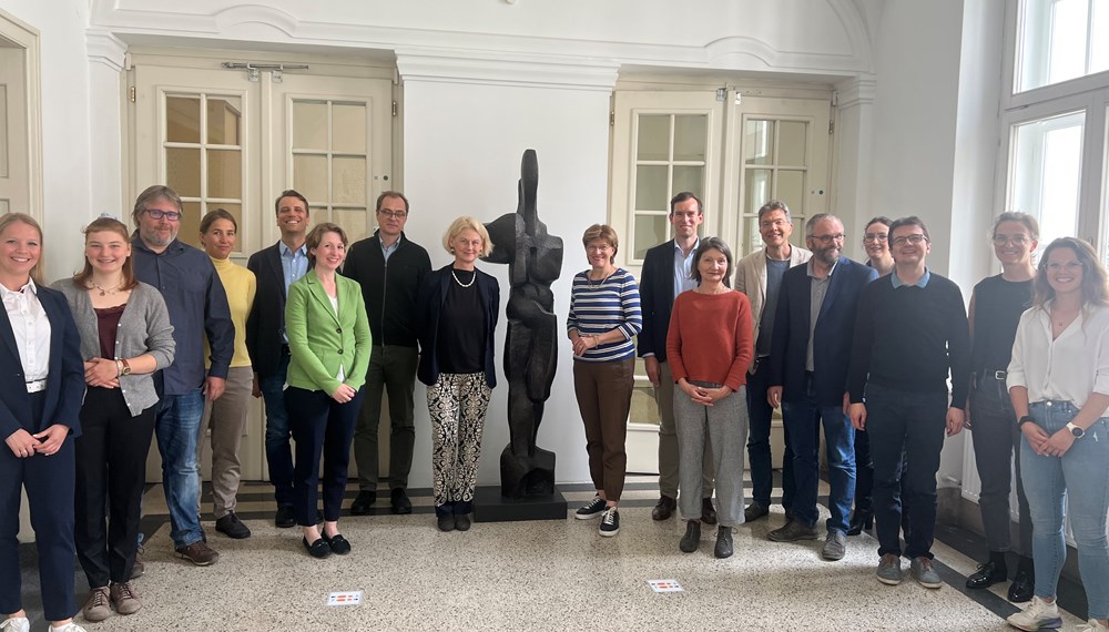 Im regen Austausch zwischen MitarbeiterInnen der Stadt sowie der Universität Innsbruck konnten beim Follow-Up-Workshop zur EUniverCities-Tagung zahlreiche Chancen für Kooperationen besprochen, weiterführende Treffen geplant und die Zusammenarbeit vertieft werden.