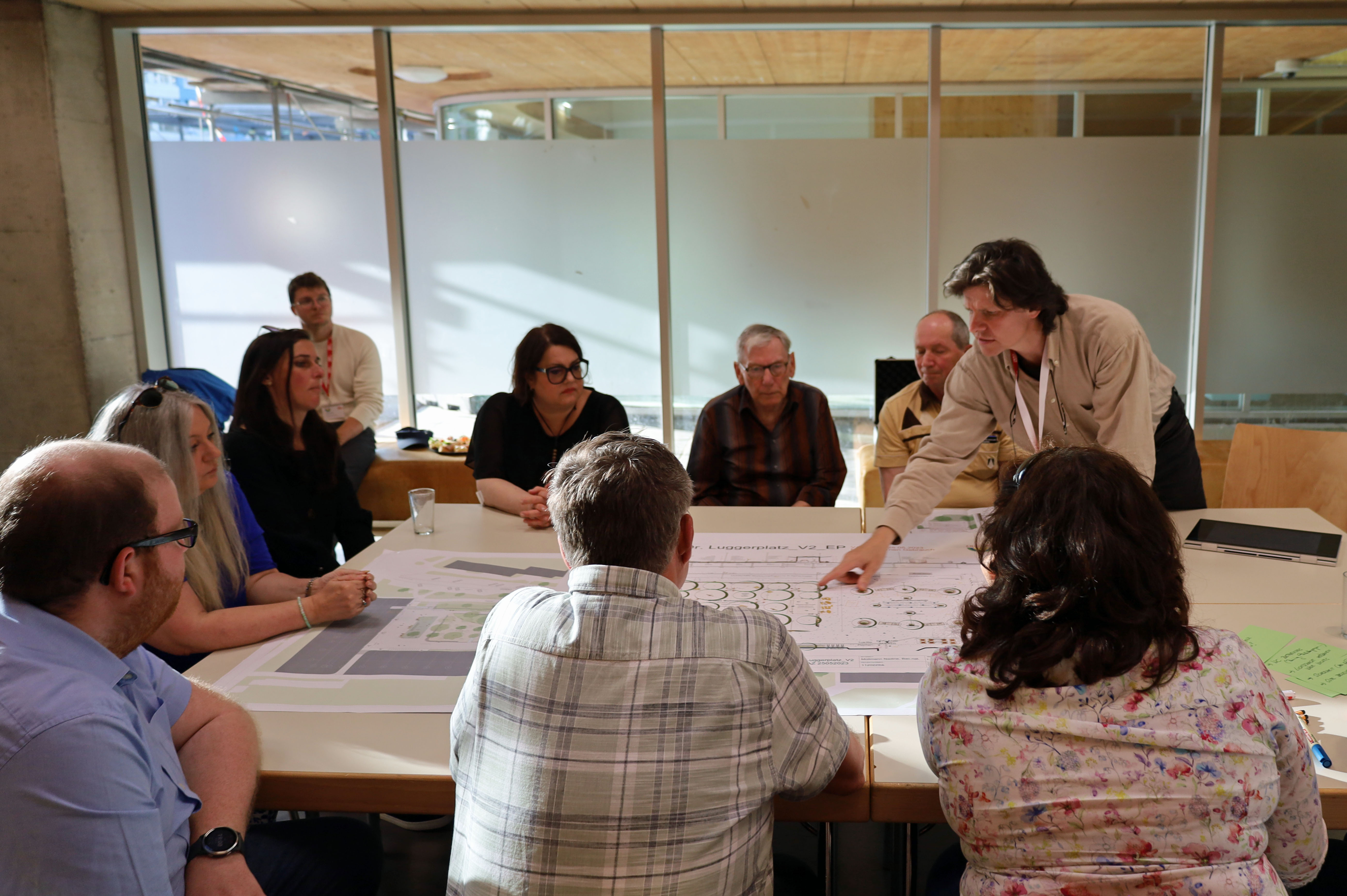 In den Planungslaboren arbeiteten die interessierten BewohnerInnen gemeinsam mit den ArchitektInnen und ExpertInnen am Planungsentwurf.