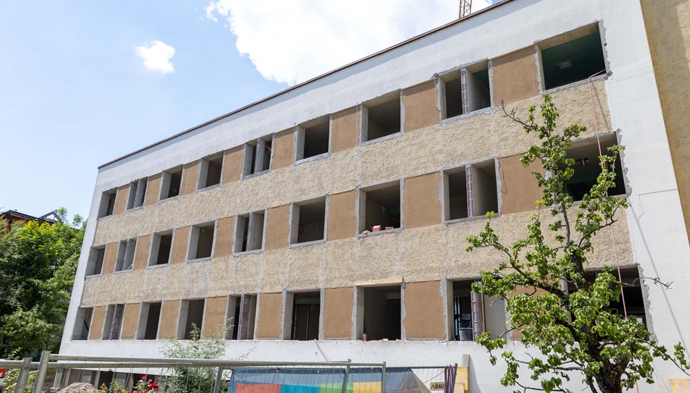 Im bestehenden Zubau aus den 1960er-Jahren entstehen 41 moderne Kleinwohnungen für Studierende.