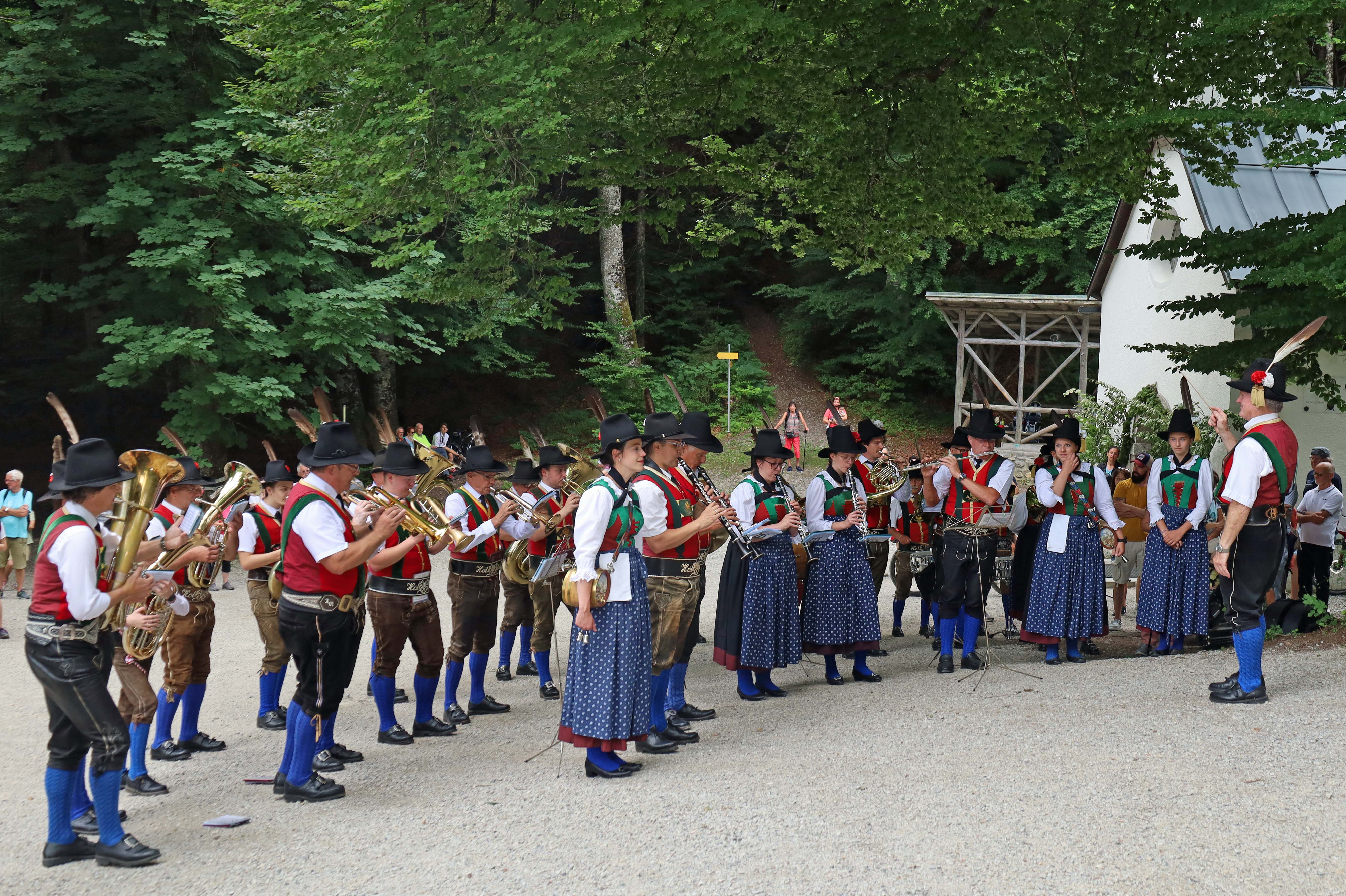 Die Stadtmusikkapelle Hötting sorgte für musikalische Untermalung.