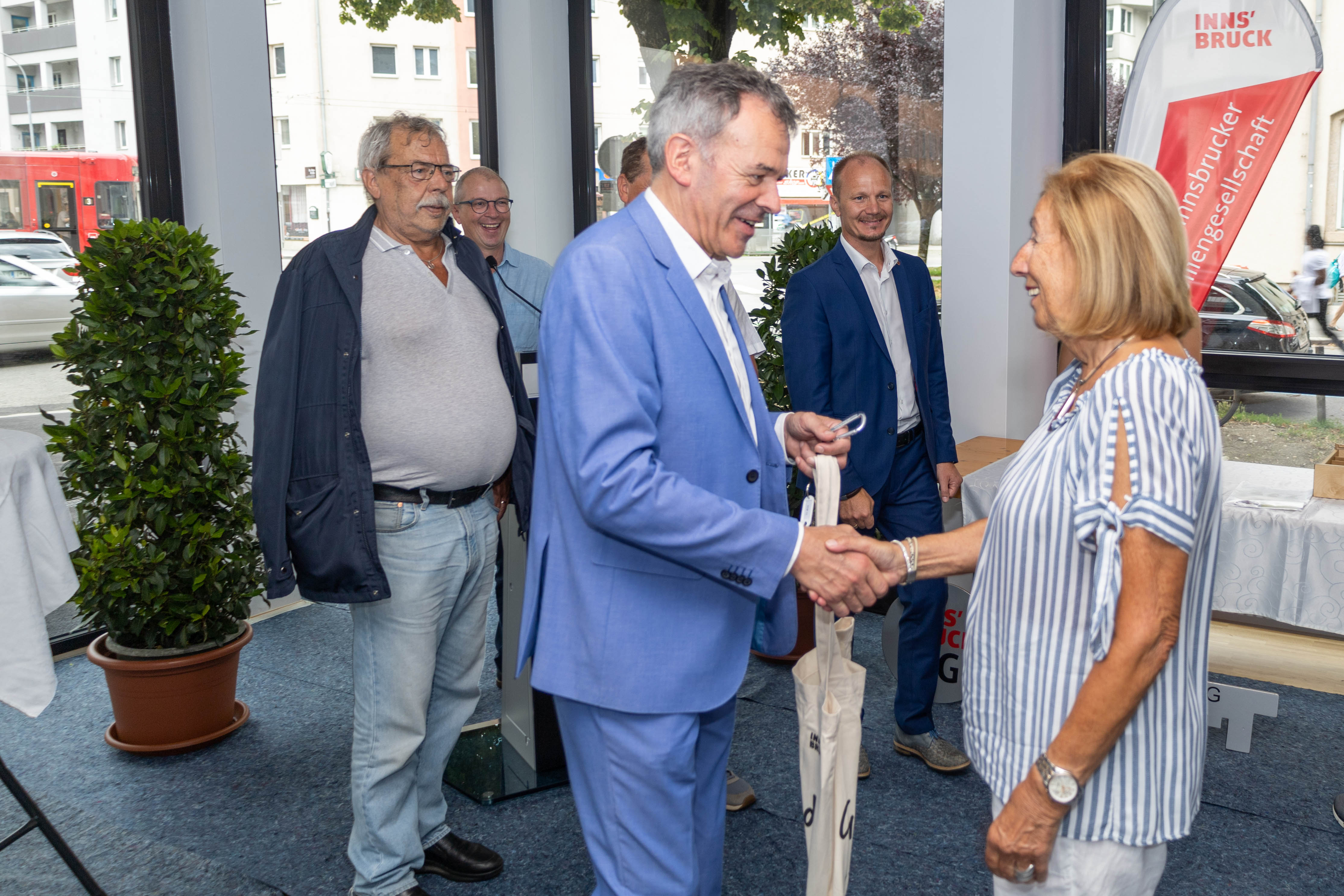 Im Sinne der Freimachung weiterer Bestandsgebäude wurden zwölf von 32 Wohnungen an AbsiedlerInnen des Altbestandes vergeben.