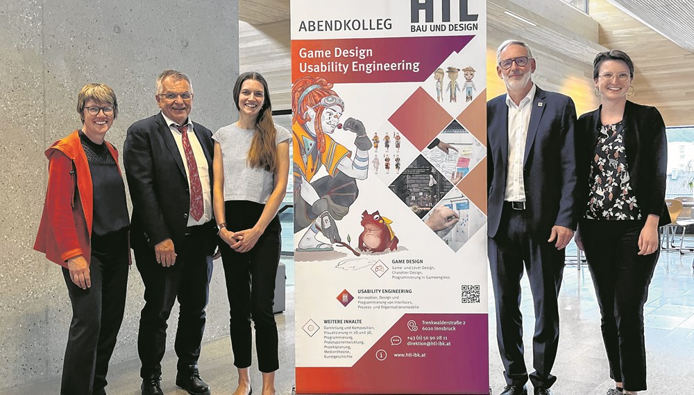 Die Verantwortlichen der HTL Bau und Design, Direktor Christian Eberl (2. v. l.), Abteilungsvorstand Günther Eberharter (2. v. r.) und Studiengangsleiterin Martina Messner (l.), freuen sich mit Gina Vedova (3. v. l.) vom kreativland.tirol und GRin Theresa Ringler (r.) über den bevorstehenden Start.