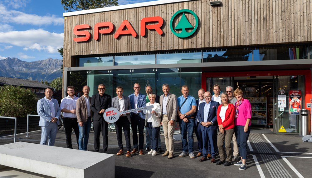Die Schaffung von Infrastruktur ist eine wesentliche Aufgabe der IIG. Mit dem neuen SPAR-Lebensmittelmarkt werden AnrainerInnen mit Produkten des täglichen Bedarfs versorgt.