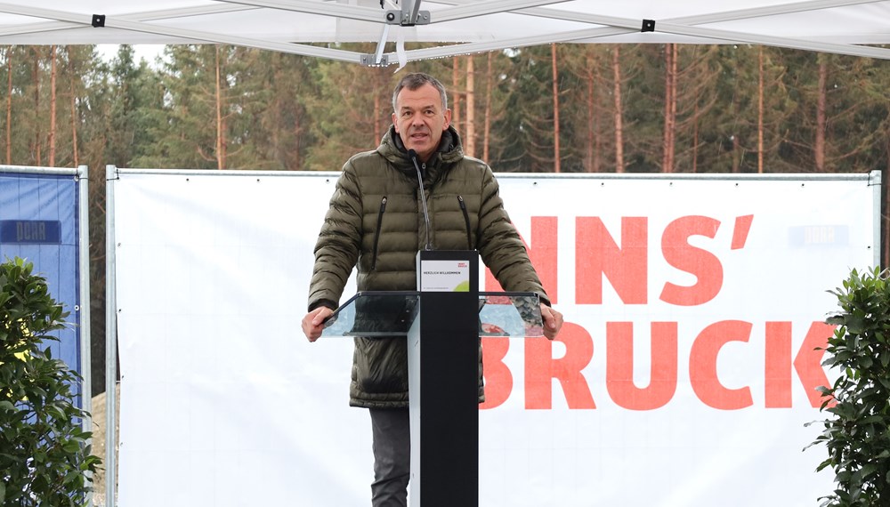 Bürgermeister Georg Willi: „Mit der Wohnanlage Am Bichl III schaffen wir leistbaren und zukunftsfähigen Wohnraum für die Innsbrucker Bevölkerung“