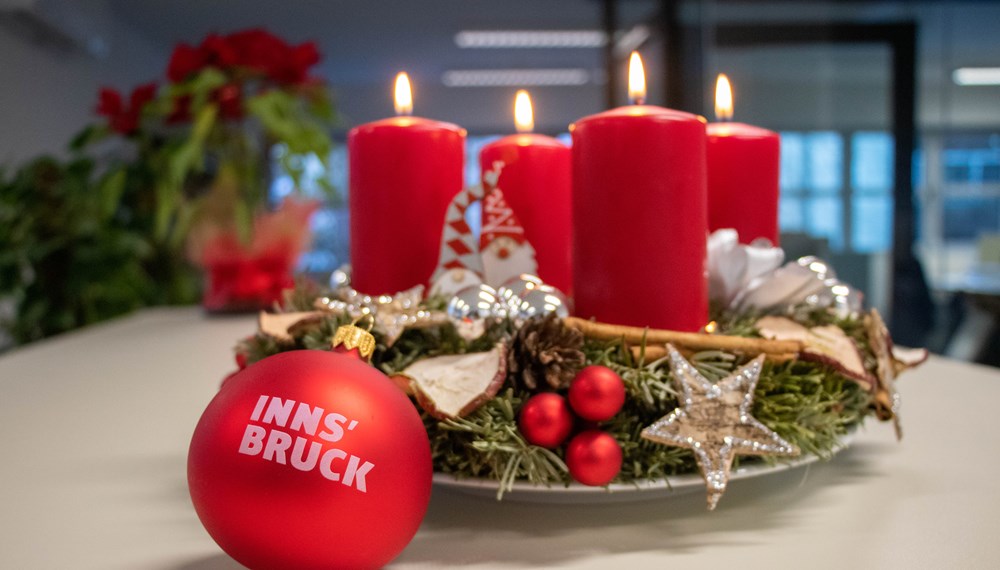 Unbeaufsichtigte Kerzen können im Advent eine Gefahr darstellen.