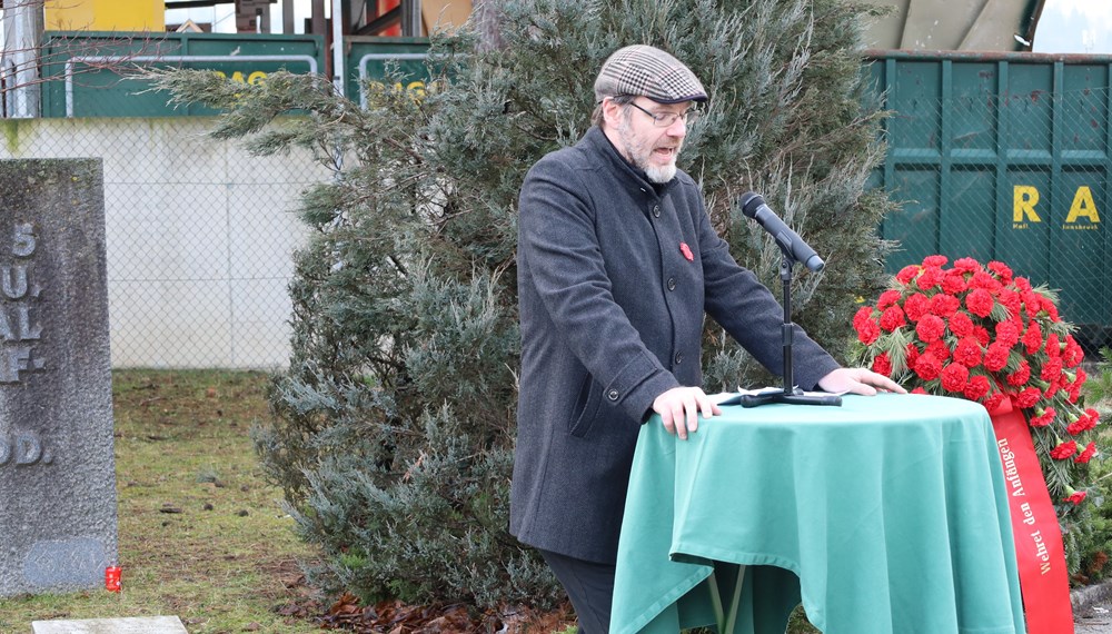 Wolfgang Grünzweig (Sozialdemokratische FreiheitskämpferInnen): „Wir sind nicht schuld an dem, was passiert ist, doch unsere Schuld wird doppelt sein, sollte es wieder passieren.“