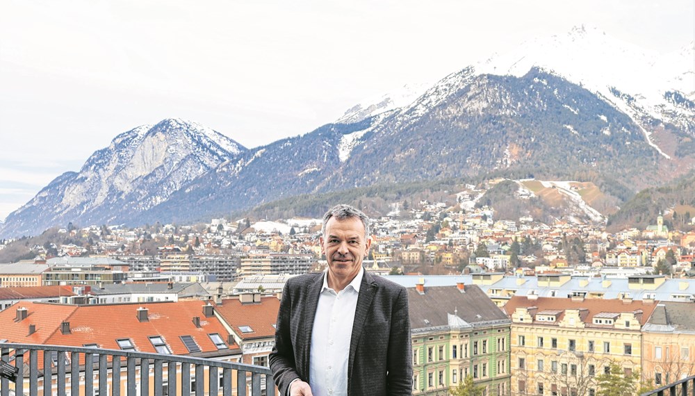 Innsbrucks Bürgermeister Georg Willi spricht über das alpin-urbane Lebensgefühl in der Landeshauptstadt.