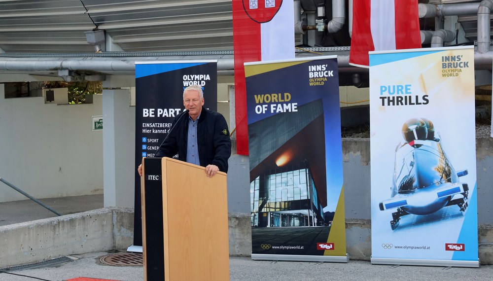OSVI-Geschäftsführer Matthias Schipflinger: „Der neue Bahnkörper wird in den kommenden zwei Jahren fertiggestellt und 2025 an den bestehenden Bahnkörper angeschlossen“