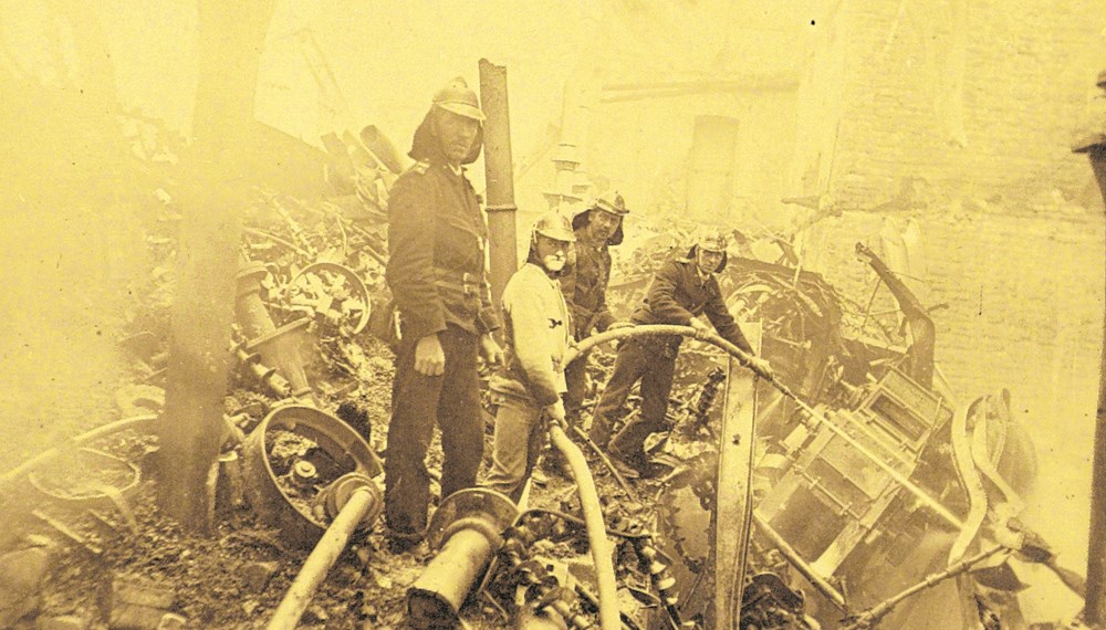 Einsatz beim Großbrand der Rauchmühle 1919