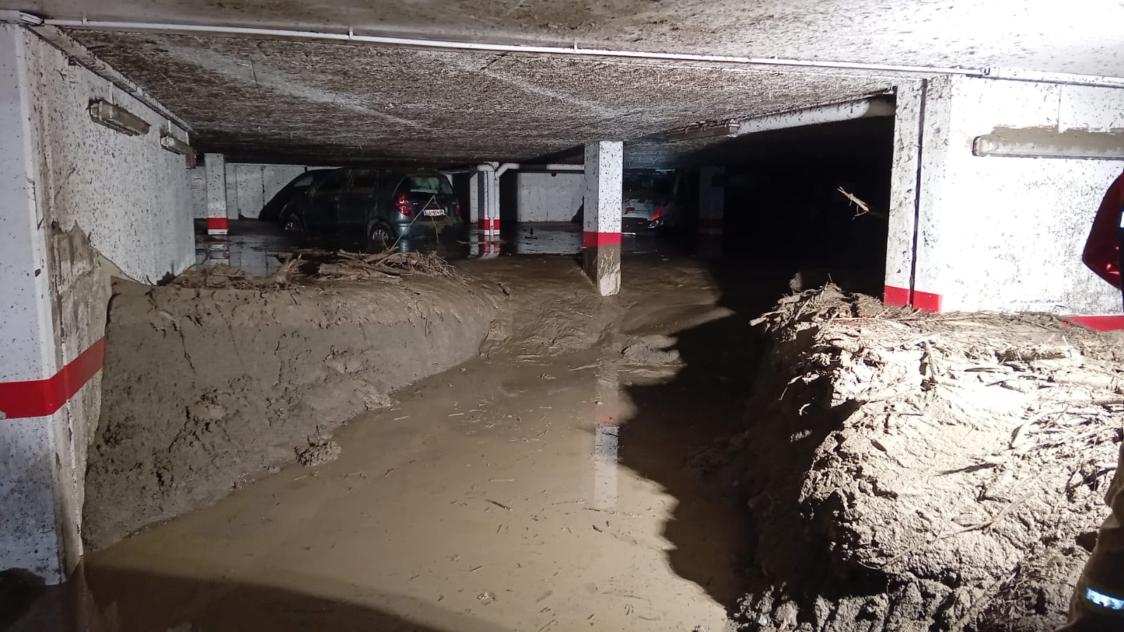 Tiefgaragen wurden freigeräumt.