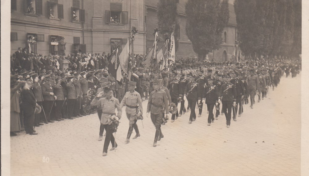 Festumzug zum Gedächtnistag der Tiroler Kriegsteilnehmer, 1924.