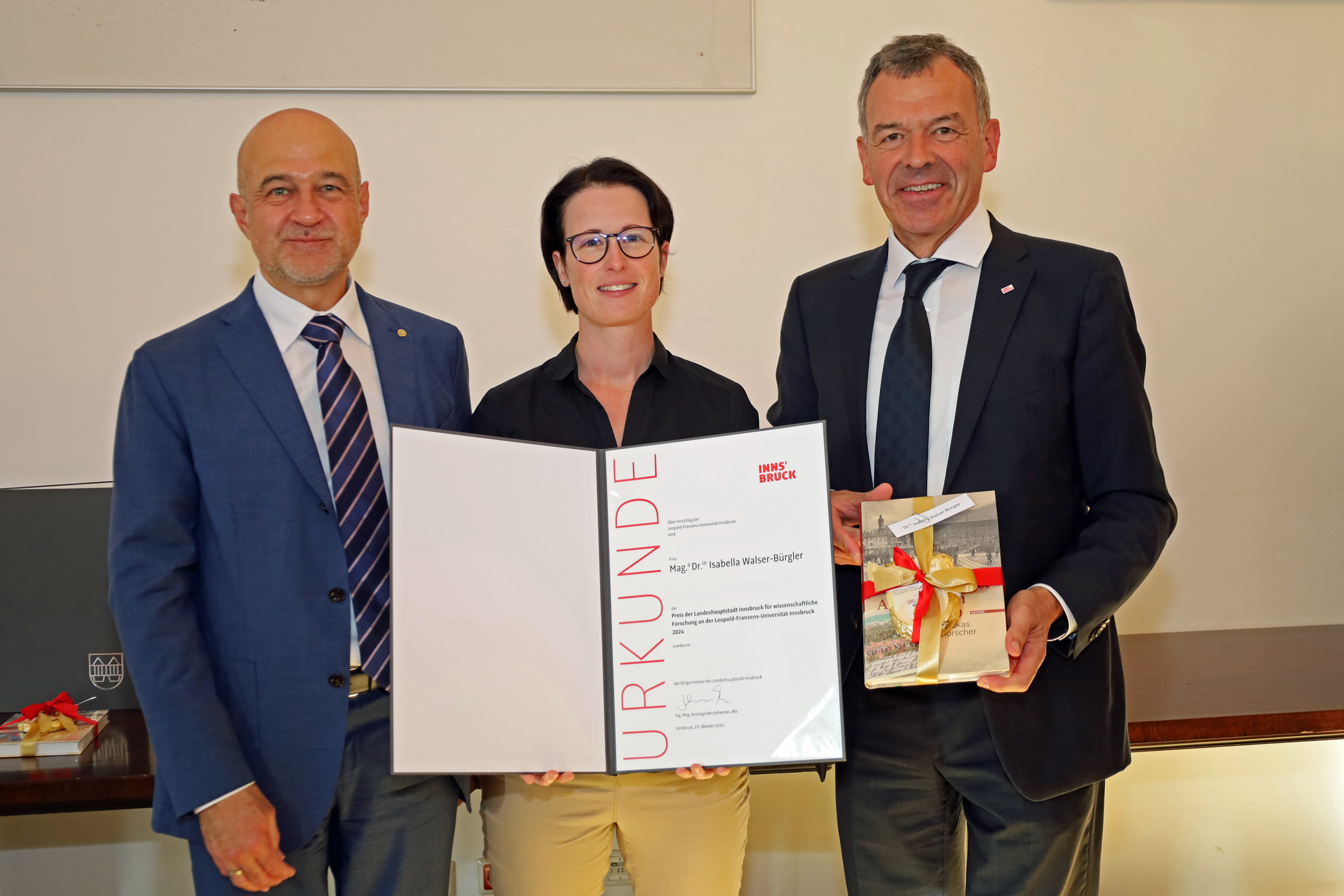 Preisträgerin Isabella Walser-Bürgler (M.).