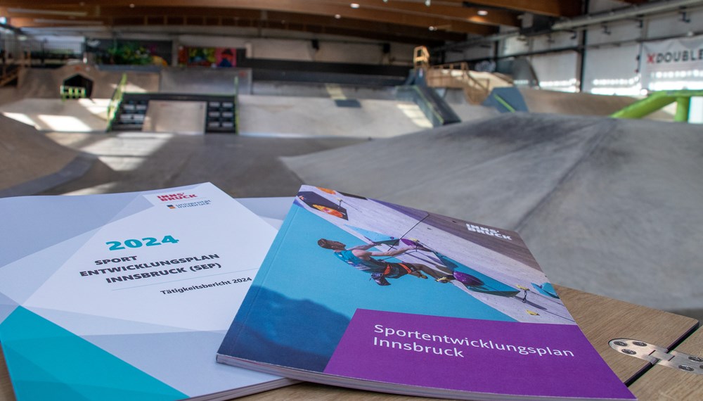 Der SEP wurde in Kooperation zwischen der Stadt Innsbruck und dem Institut für Sportwissenschaft (ISW) entwickelt und umfasst insgesamt 14 Handlungsfelder.