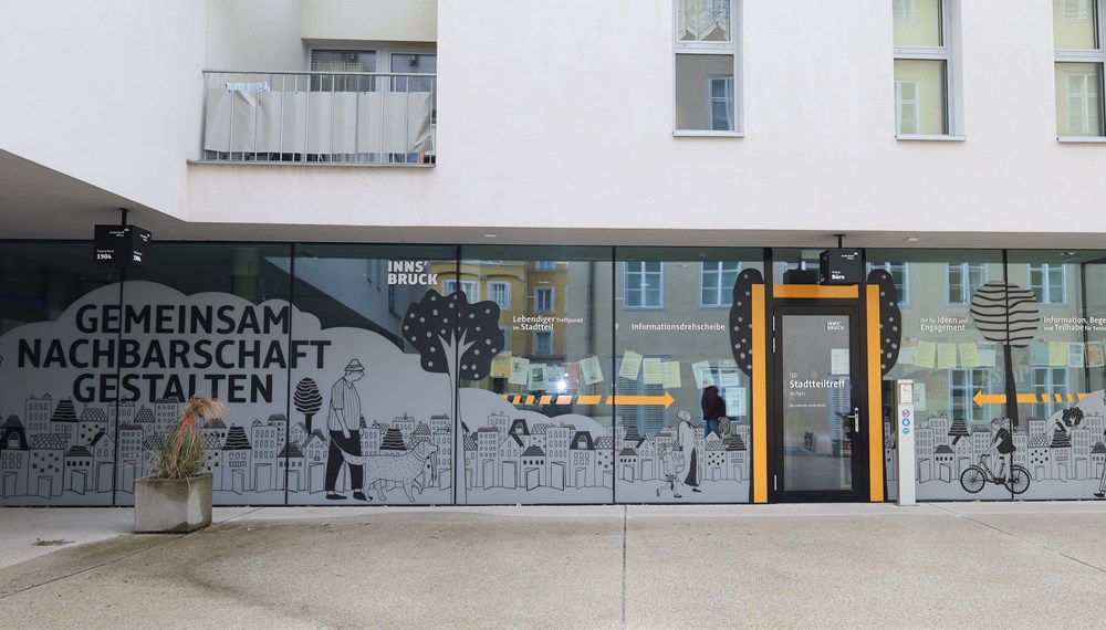 Treffpunkt, Informationsdrehscheibe und Ansprechpartner in einem – die Stadtteiltreffs (hier in Wilten) freuen sich über regen Zulauf.