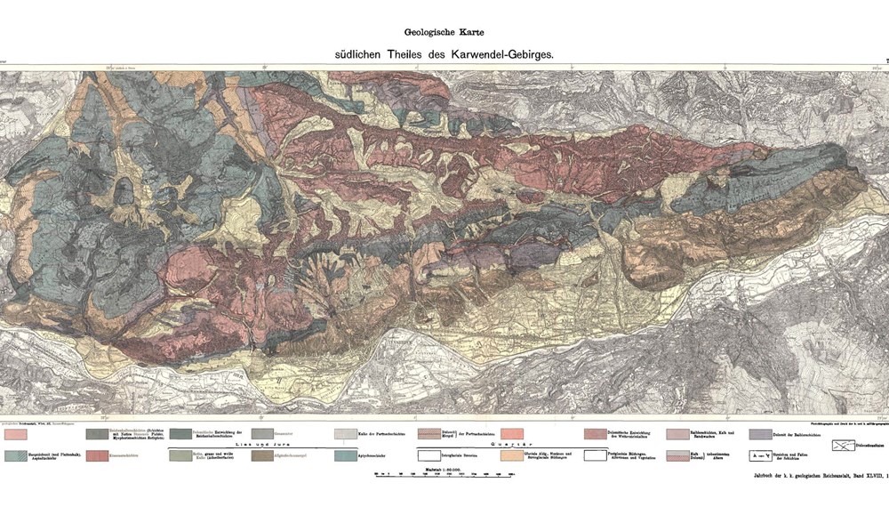 Die Beschreibung des geologischen Aufbaus des südlichen Karwendel samt geologischer Karte war die preisgekrönte, gemeinsame Dissertation von Otto Ampferer und Wilhelm Hammer. Sie bildete den Startschuss für ihre Karriere als Aufnahmegeologen.
Quelle: https://opac.geologie.ac.at/ais312/dokumente/K%20III%201187.pdf