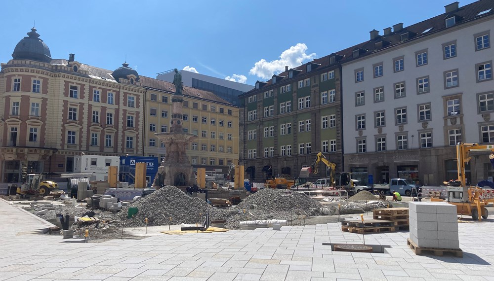 Der neue Bozner Platz nimmt Gestalt an.