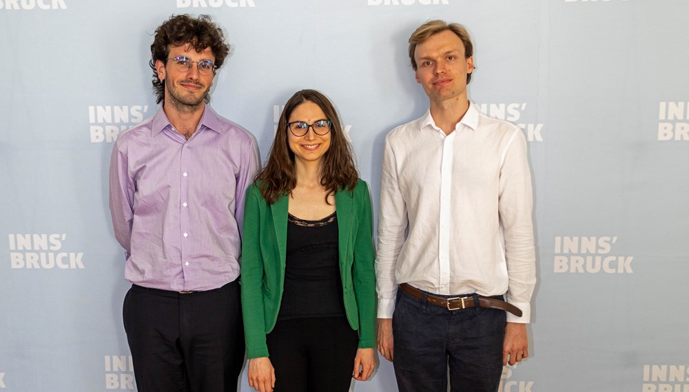 Die PreisträgerInnen des 21. Paul-Hofhaimer-Wettbewerbs: Nadal Roig i Serralta (2. Platz), Giulia Ricci (2. Platz), Josef Laming (1. Platz).