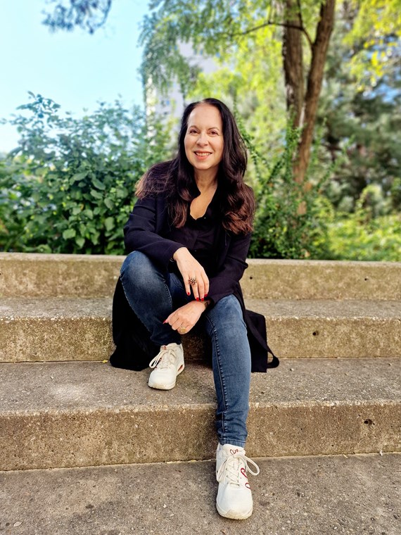 Am 25. September findet eine Lesung mit Isabella Straub zu ihrem vierten Roman „Nullzone“ statt.