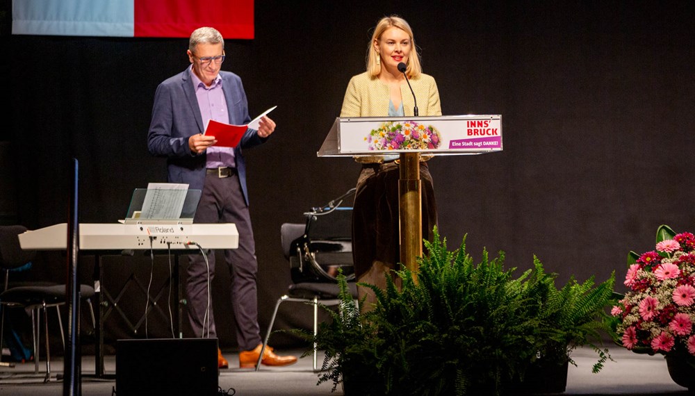 Auch Vizebürgermeisterin Elisabeth Mayr richtete Dankesworte an die Jubilare.