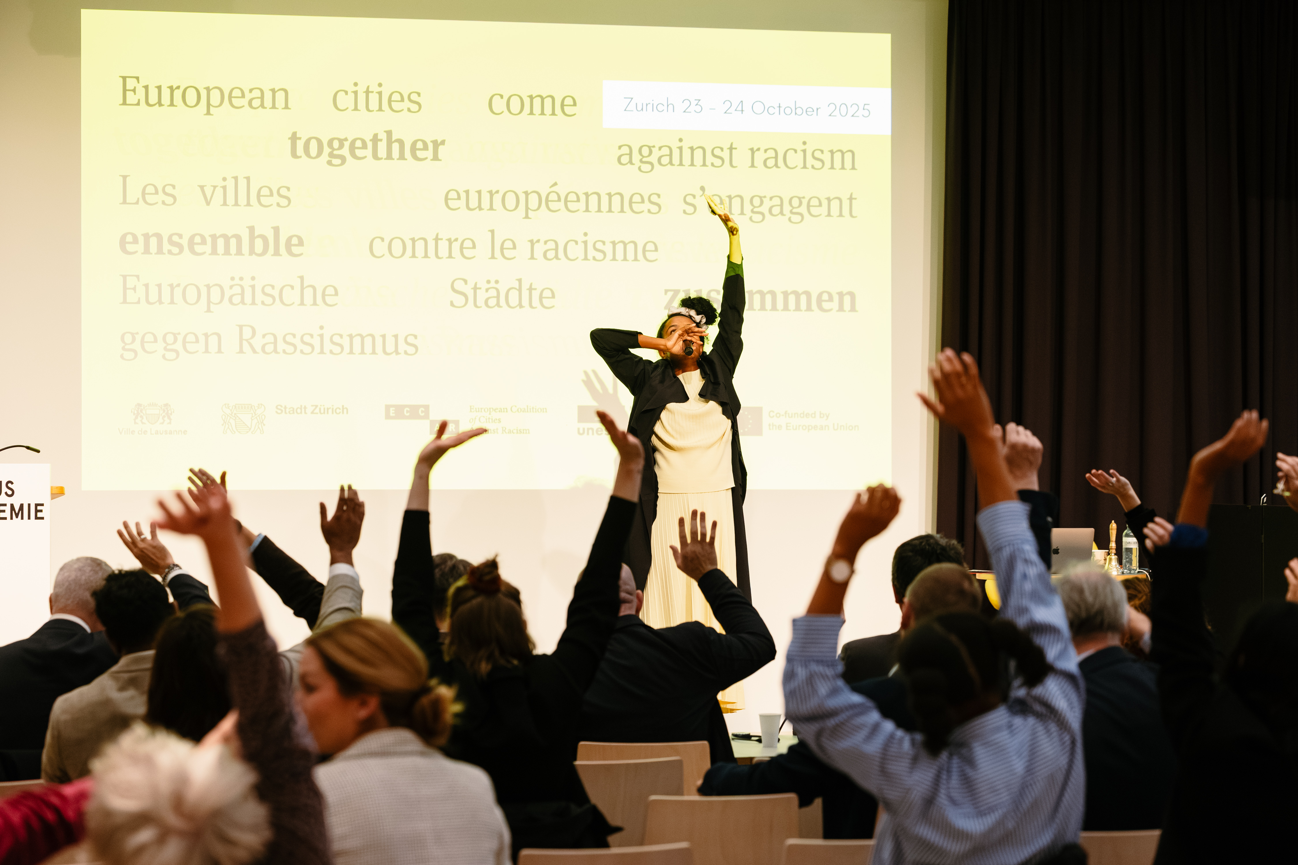 Mehr als 180 Städte bilden die „European Coalition of Cities Against Racism (ECCAR)“. Seit Oktober 2025 ist auch Innsbruck ein Teil davon.