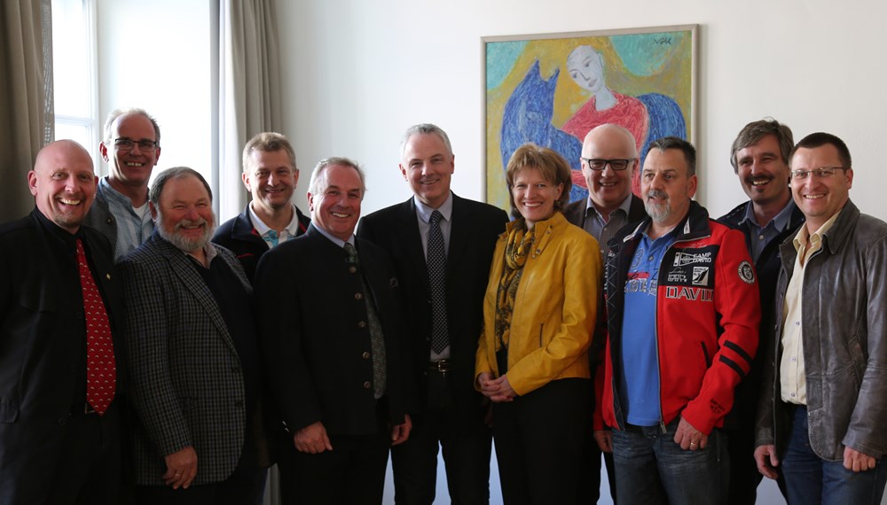 Die Mitglieder des Batallions Innsbruck waren beim traditionellen jährlichen Besuch bei Bürgermeisterin Christine Oppitz-Plörer im Innsbrucker Rathaus.