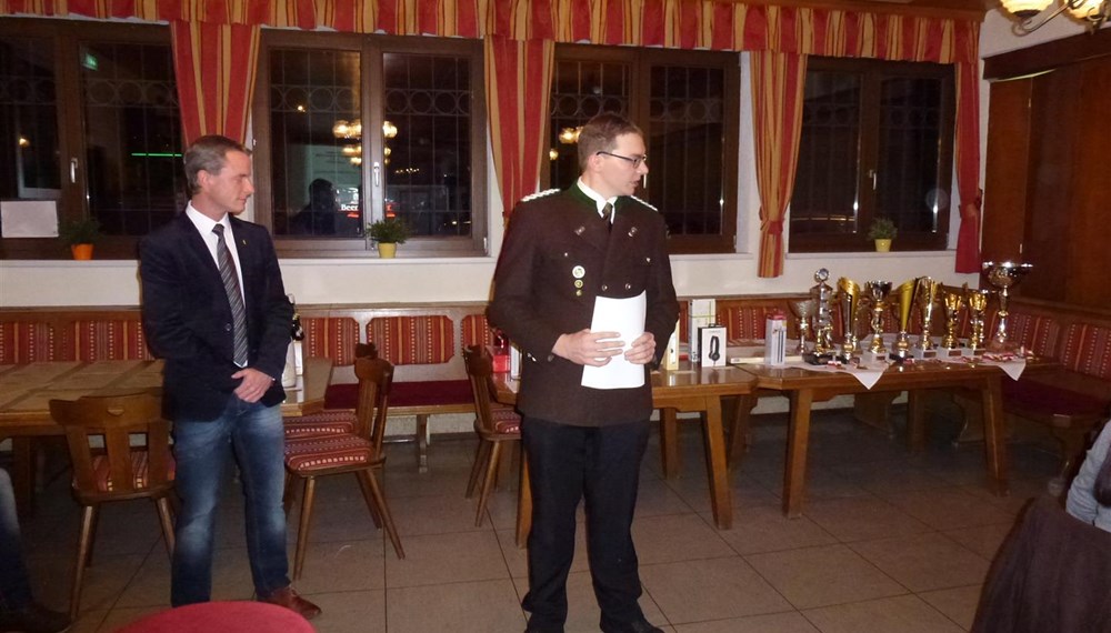 Die Schützengilde Reichenau veranstaltete vom 27. bis 31. Oktober die Innsbrucker Stadtmeisterschaft des Bezirkbundes Innsbruck. Sportreferent und Vizebürgermeister Christoph Kaufmann ließ es sich nicht nehmen persönlich die Siegerehrung mit mit Obmann und Oberschützenmeister Harald Gutsch und Bezirksoberschützenmeister Joachim Steinlechner durchzuführen.