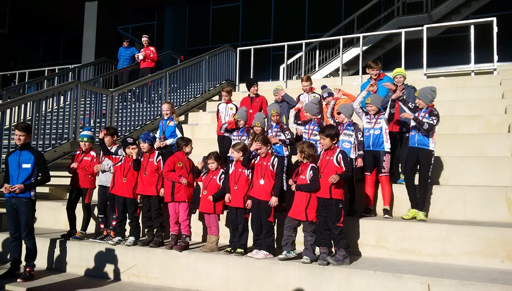 Der Uni Speedskating Club Innsbruck veranstaltete die Österreichischen Staatsmeisterschaften in Eisschnelllaufen Allround 2015/2016 in Innsbruck. Vizebürgermeister und Sportreferent Christoph Kaufmann nahm die Siegerehrung vor und gratulierte den beiden TirolerInnen Vanessa Bittner und Linus Heidegger zum Staatsmeistertitel. Gleichzeitig dankteer Obmann Werner Jäger und seinem Team für die hervorragende Organisation.