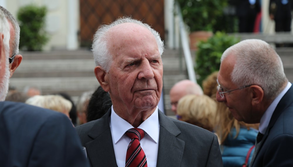 Am 12. August wurden die Innsbrucker Festwochen der Alten Musik feierlich eröffnet. Am Bild: Mag. Wolfgang Sobotka (Bundesminister für Inneres), Landeshauptmann Günther Platter, Bundespräsident a.D. Dr. Heinz Fischer mit Gattin Margit, Alessandro De Marchi (Künstlerischer Leiter der Innsbrucker Festwochen), Innsbrucks Bürgermeisterin Mag.a Christine Oppitz-Plörer.